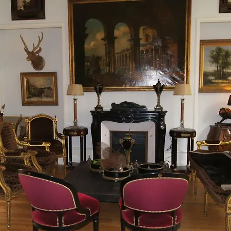 Louis Francais Apartman
